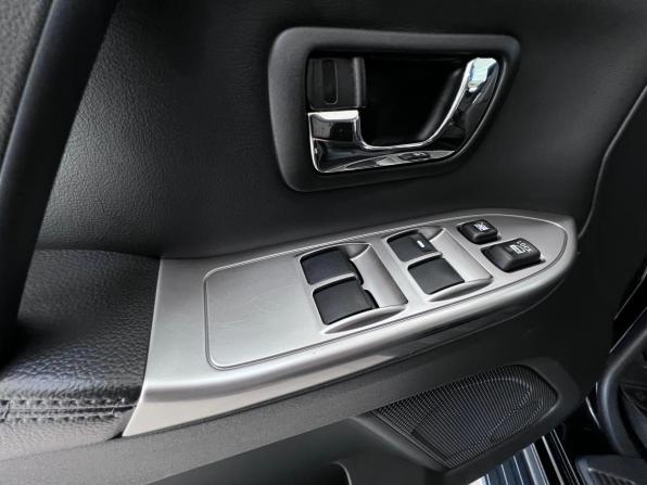 Mitsubishi Pajero IV Рестайлинг 2 с пробегом 2014 года, цена 2 990 000 рублей, 88305 км, внедорожник, Автокод Объявления