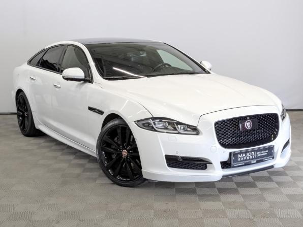 Jaguar XJ IV (X351) Рестайлинг с пробегом 2016 года, цена 3 590 000 рублей, 40122 км, седан, Автокод Объявления