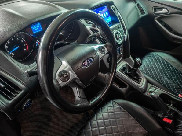 Ford Focus III с пробегом 2014 года, цена 839 900 рублей, 239900 км, хэтчбек, Автокод Объявления