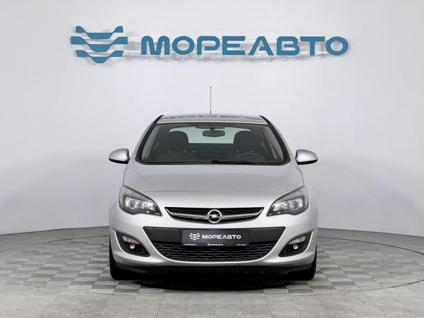 Opel Astra J Рестайлинг с пробегом 2014 года, цена 900 000 рублей, 167700 км, хэтчбек, Автокод Объявления