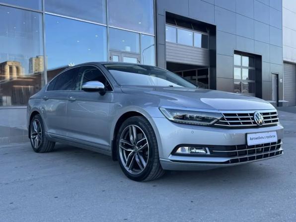 Volkswagen Passat B8 с пробегом 2015 года, цена 1 815 000 рублей, 101941 км, седан, Автокод Объявления