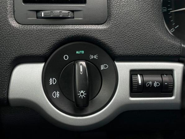 Skoda Octavia II (A5) Рестайлинг с пробегом 2012 года, цена 810 000 рублей, 239990 км, лифтбек, Автокод Объявления