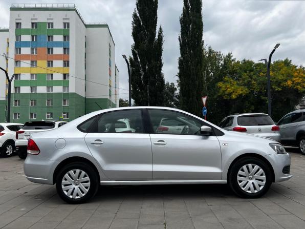 Volkswagen Polo V с пробегом 2015 года, цена 861 000 рублей, 174045 км, седан, Автокод Объявления