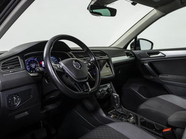 Volkswagen Tiguan II с пробегом 2019 года, цена 2 549 000 рублей, 79000 км, внедорожник, Автокод Объявления