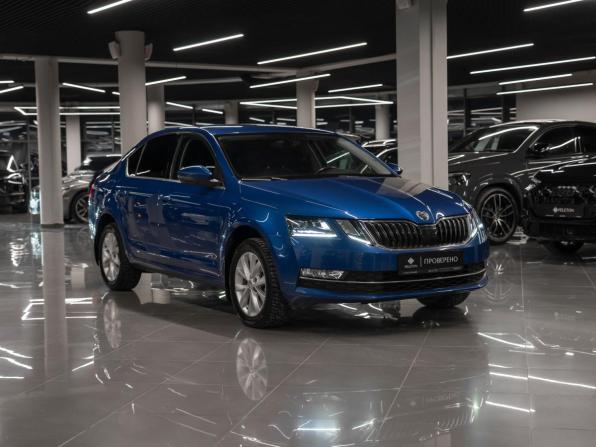 Skoda Octavia III (A7) Рестайлинг с пробегом 2019 года, цена 2 080 000 рублей, 103305 км, лифтбек, Автокод Объявления