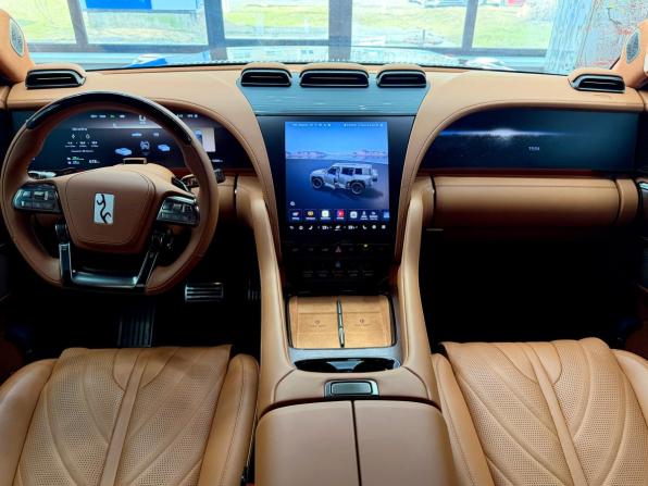 BYD Yangwang U8 с пробегом 2024 года, цена 12 800 000 рублей, 7994 км, внедорожник, Автокод Объявления