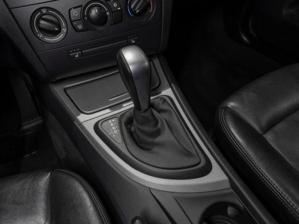 BMW 1 серии I (E81/E82/E87/E88) Рестайлинг с пробегом 2011 года, цена 745 000 рублей, 164650 км, хэтчбек, Автокод Объявления