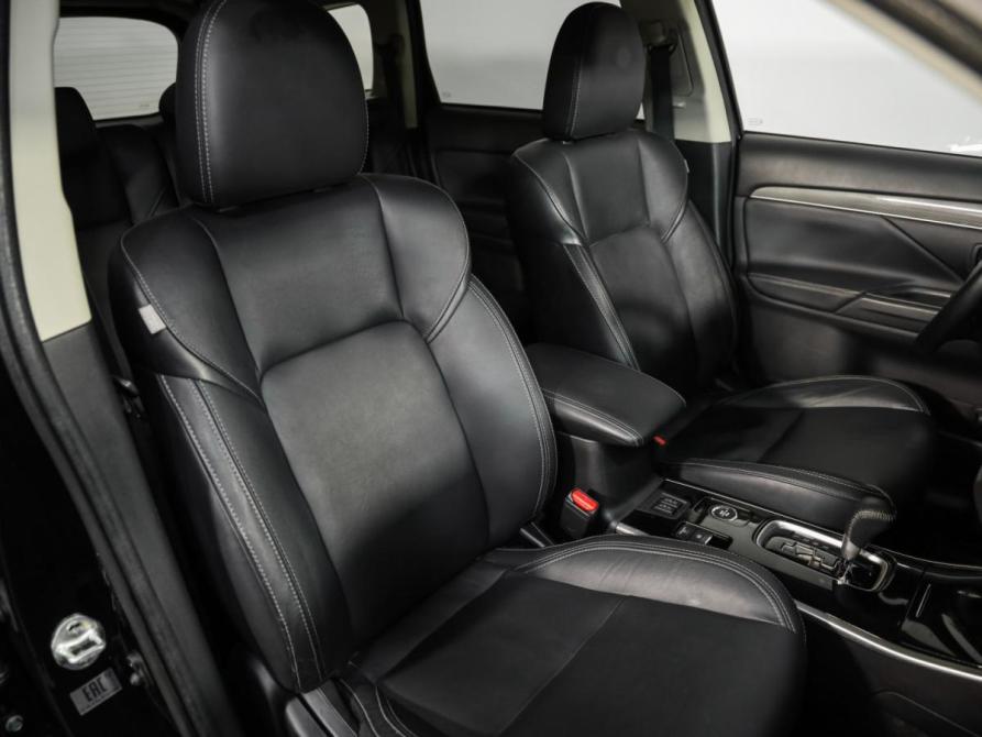 Mitsubishi Outlander III Рестайлинг 3 Санкт-Петербург  - изображение 22