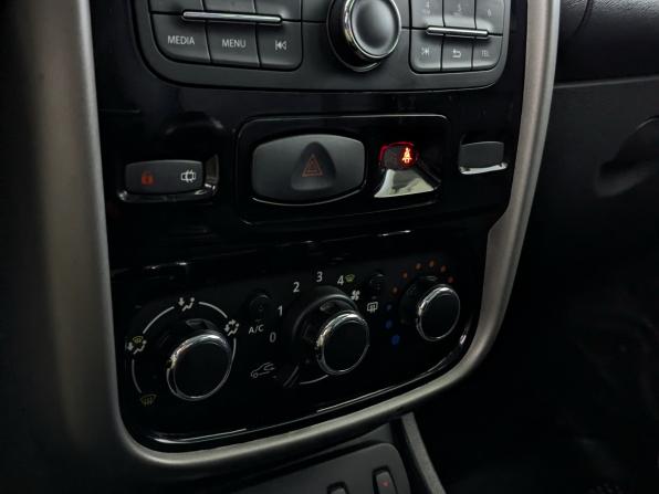 Renault Duster I с пробегом 2015 года, цена 1 250 000 рублей, 116283 км, внедорожник, Автокод Объявления