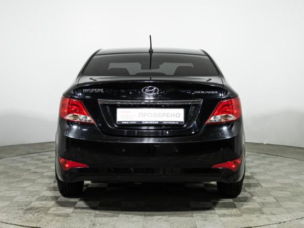 Hyundai Solaris I Рестайлинг с пробегом 2015 года, цена 1 049 585 рублей, 100700 км, седан, Автокод Объявления