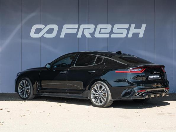 Kia Stinger I с пробегом 2018 года, цена 2 150 000 рублей, 180212 км, лифтбек, Автокод Объявления
