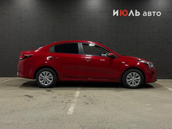 Kia Rio IV Рестайлинг с пробегом 2020 года, цена 1 480 000 рублей, 150160 км, седан, Автокод Объявления