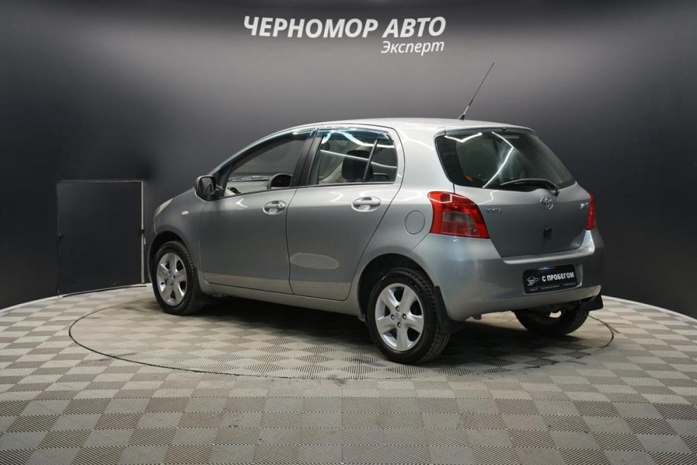 Toyota Yaris II Крым  - изображение 3