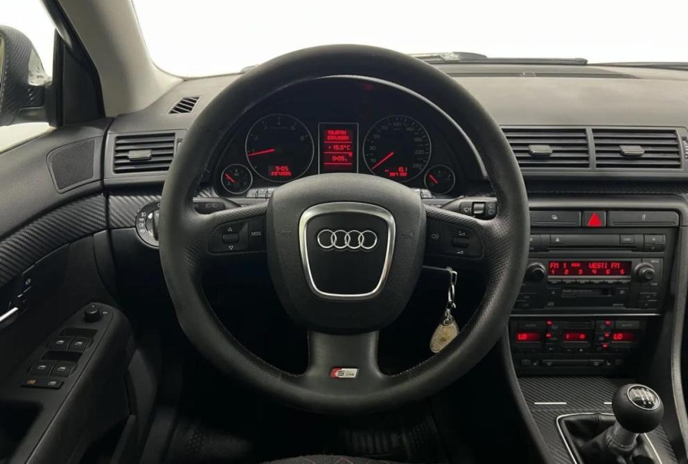 Audi A4 II (B6) Нижний Новгород  - изображение 18