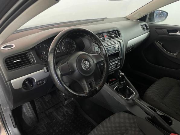 Volkswagen Jetta VI с пробегом 2012 года, цена 812 000 рублей, 242823 км, седан, Автокод Объявления