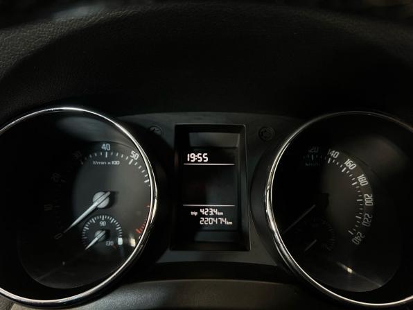 Skoda Yeti I с пробегом 2010 года, цена 599 000 рублей, 222000 км, внедорожник, Автокод Объявления
