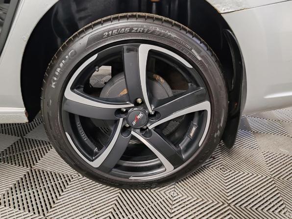 Volkswagen Polo V с пробегом 2011 года, цена 449 000 рублей, 327948 км, седан, Автокод Объявления