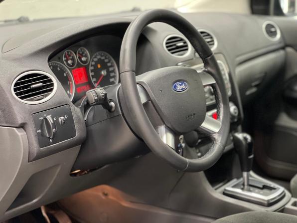 Ford Focus II с пробегом 2007 года, цена 589 000 рублей, 180000 км, седан, Автокод Объявления
