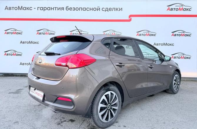 Kia Ceed II с пробегом 2013 года, цена 980 000 рублей, 196957 км, хэтчбек, Автокод Объявления