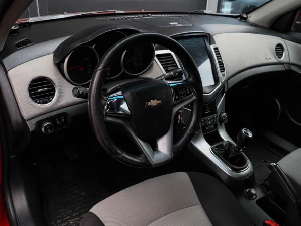 Chevrolet Cruze I с пробегом 2011 года, цена 670 000 рублей, 205285 км, седан, Автокод Объявления