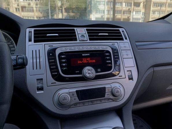 Ford Kuga I с пробегом 2011 года, цена 650 000 рублей, 333262 км, внедорожник, Автокод Объявления