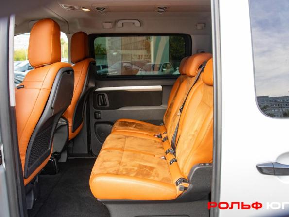 Peugeot Traveller I с пробегом 2021 года, цена 2 288 000 рублей, 247536 км, минивэн, Автокод Объявления
