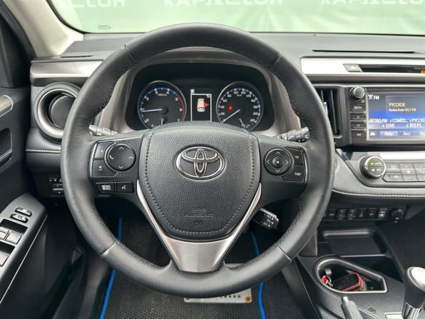 Toyota RAV4 IV (XA40) Рестайлинг с пробегом 2017 года, цена 2 399 000 рублей, 132488 км, внедорожник, Автокод Объявления