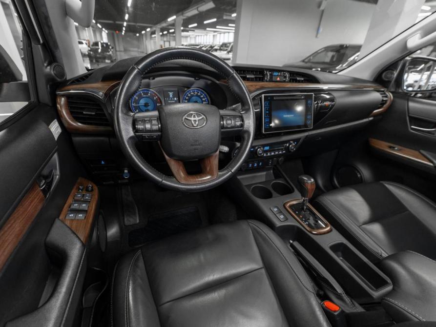 Toyota Hilux VIII Москва  - изображение 7