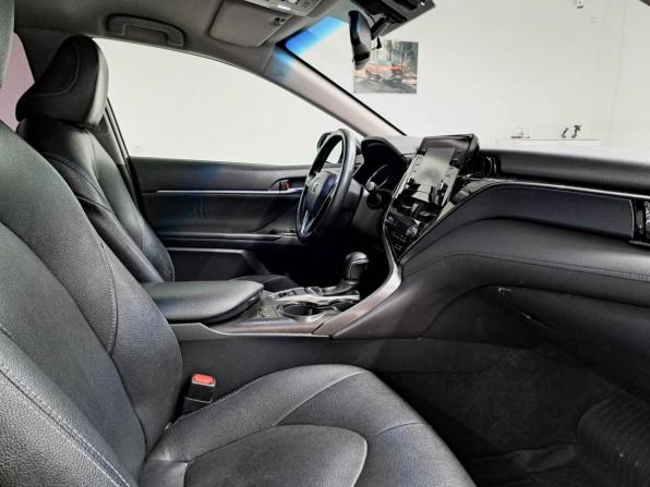 Toyota Camry VIII (XV70) Рестайлинг с пробегом 2021 года, цена 2 290 000 рублей, 111417 км, седан, Автокод Объявления