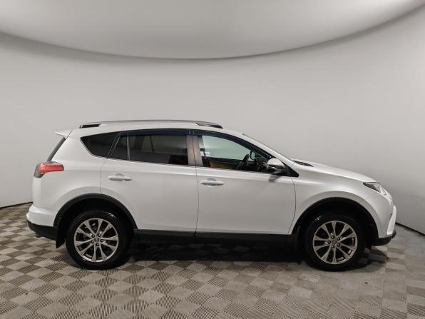 Toyota RAV4 IV (XA40) Рестайлинг с пробегом 2018 года, цена 2 499 000 рублей, 199758 км, внедорожник, Автокод Объявления