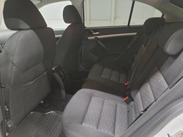 Skoda Octavia II (A5) Рестайлинг с пробегом 2012 года, цена 790 000 рублей, 286844 км, лифтбек, Автокод Объявления
