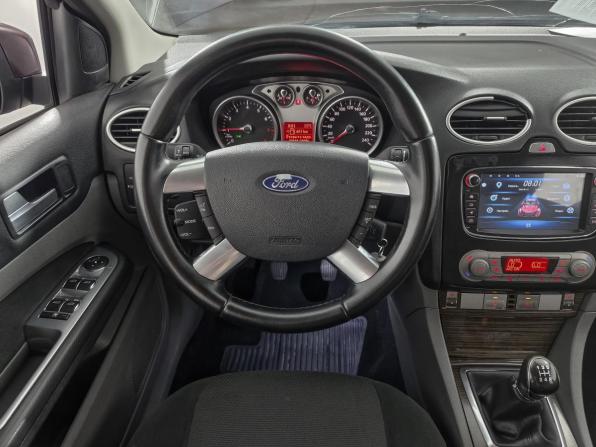 Ford Focus II Рестайлинг с пробегом 2008 года, цена 520 000 рублей, 205362 км, седан, Автокод Объявления