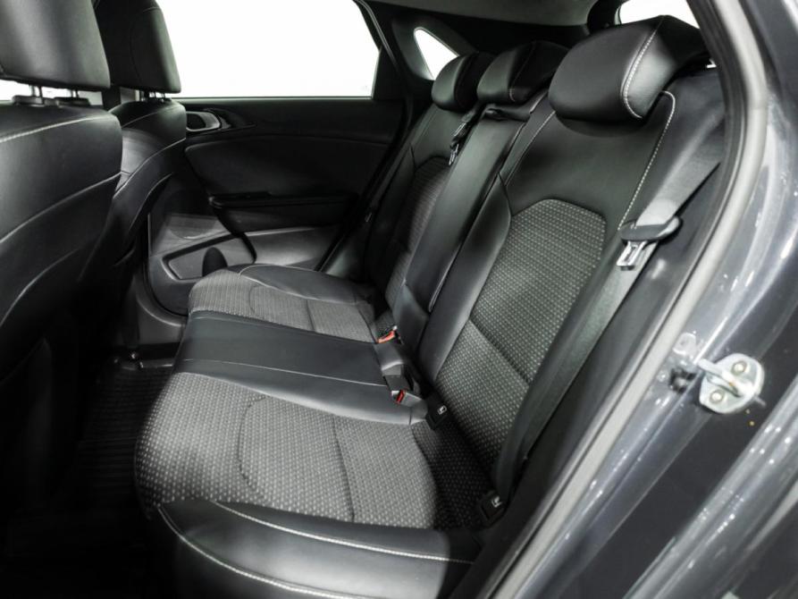 Kia Ceed III Санкт-Петербург  - изображение 10