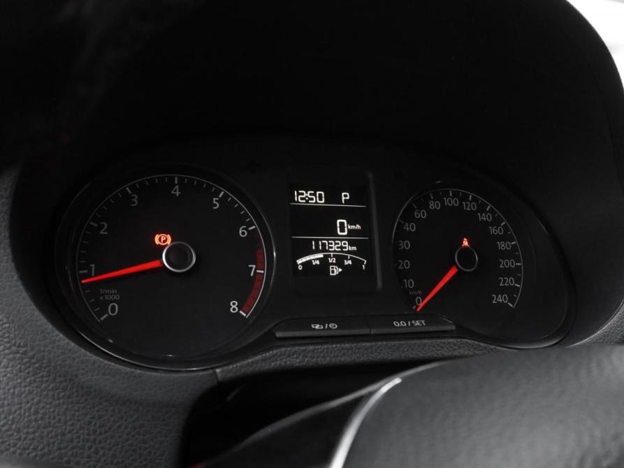 Volkswagen Polo V Рестайлинг Ростов-на-Дону  - изображение 17