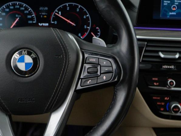 BMW 5 серии VII (G30/G31/G38) с пробегом 2019 года, цена 3 177 077 рублей, 215080 км, универсал, Автокод Объявления