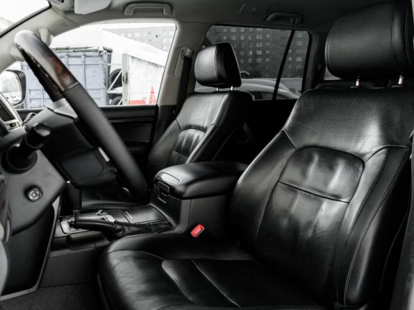 Toyota Land Cruiser 200 Series Рестайлинг 1 с пробегом 2012 года, цена 3 490 000 рублей, 196928 км, внедорожник, Автокод Объявления