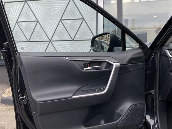 Toyota RAV4 V (XA50) с пробегом 2024 года, цена 3 949 000 рублей, 16800 км, внедорожник, Автокод Объявления