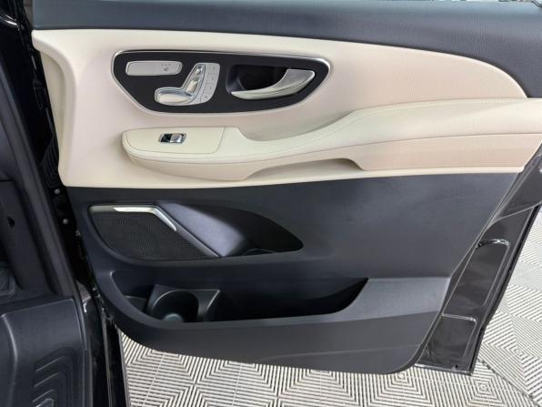 Mercedes-Benz V-Класс III (W447) Рестайлинг 2 с пробегом 2025 года, цена 13 600 000 рублей, 25 км, минивэн, Автокод Объявления