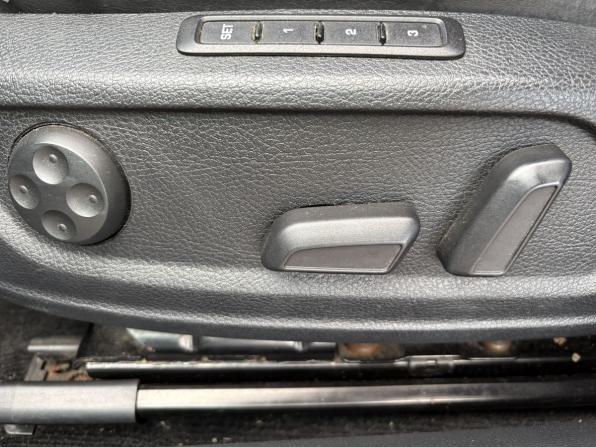 Volkswagen Passat B7 с пробегом 2012 года, цена 799 000 рублей, 311014 км, седан, Автокод Объявления