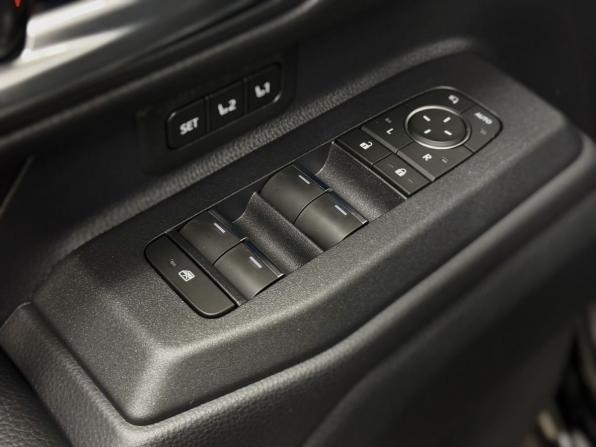 Toyota Land Cruiser Prado 250 Series с пробегом 2026 года, цена 11 800 000 рублей, 22 км, внедорожник, Автокод Объявления