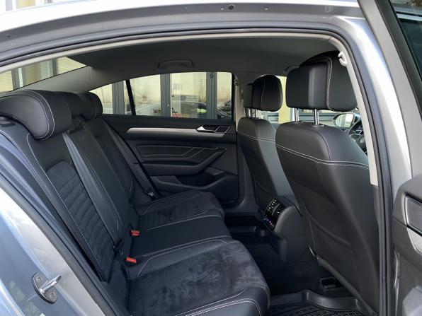 Volkswagen Passat B8 Рестайлинг с пробегом 2020 года, цена 2 600 000 рублей, 37000 км, седан, Автокод Объявления