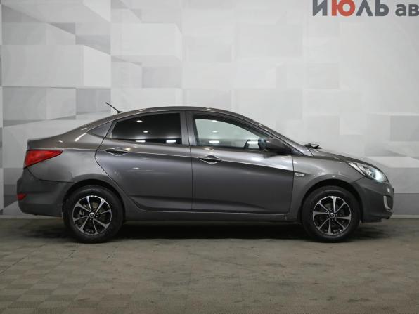 Hyundai Solaris I с пробегом 2012 года, цена 255 000 рублей, 384793 км, седан, Автокод Объявления
