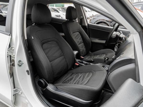 Kia Ceed II Рестайлинг с пробегом 2018 года, цена 1 410 000 рублей, 140287 км, хэтчбек, Автокод Объявления