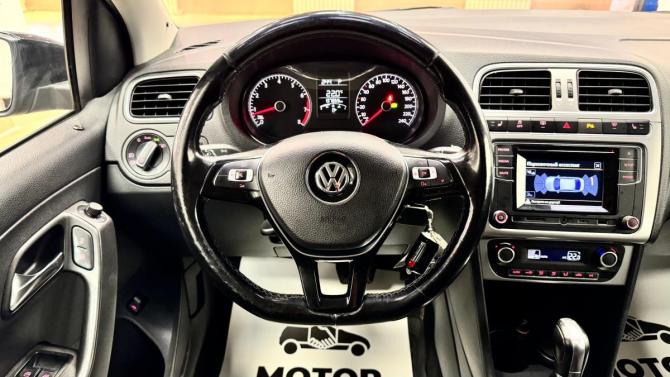Volkswagen Polo V Рестайлинг с пробегом 2017 года, цена 1 150 000 рублей, 137855 км, седан, Автокод Объявления