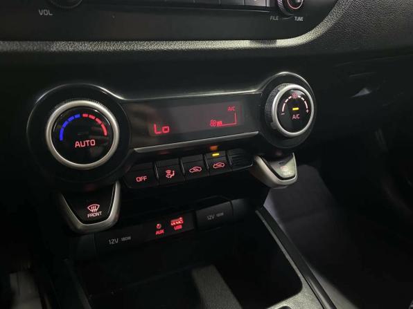 Kia Rio IV с пробегом 2017 года, цена 1 224 300 рублей, 134332 км, седан, Автокод Объявления