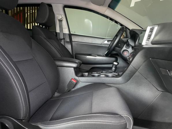 Kia Sportage IV Рестайлинг с пробегом 2021 года, цена 2 599 000 рублей, 90133 км, внедорожник, Автокод Объявления