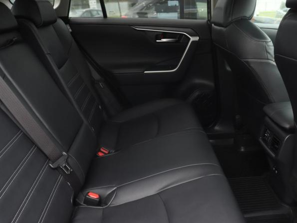Toyota RAV4 V (XA50) с пробегом 2019 года, цена 3 150 000 рублей, 81273 км, внедорожник, Автокод Объявления