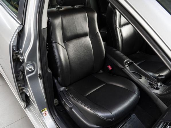 Toyota Avensis III с пробегом 2011 года, цена 1 090 000 рублей, 201603 км, седан, Автокод Объявления