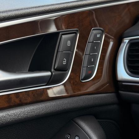 Audi A6 allroad III (C7) Рестайлинг с пробегом 2016 года, цена 2 799 000 рублей, 257029 км, универсал, Автокод Объявления