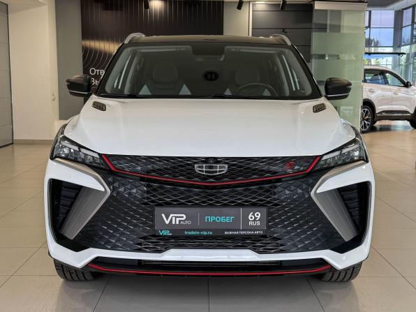 Geely Coolray I Рестайлинг с пробегом 2023 года, цена 2 035 000 рублей, 21477 км, внедорожник, Автокод Объявления